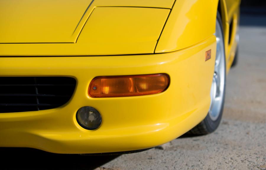 Детали экстерьера Ferrari F355 Spider 1995 года  (US) (фото 24 из 56)